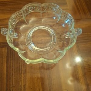 Clear Floral Glass Collectable By Jeanette Serving Bowl